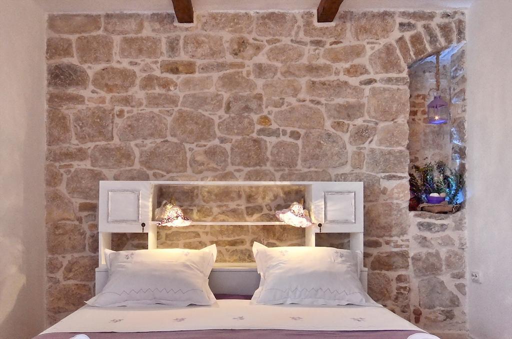 Guest house Vilini Dvori 3*