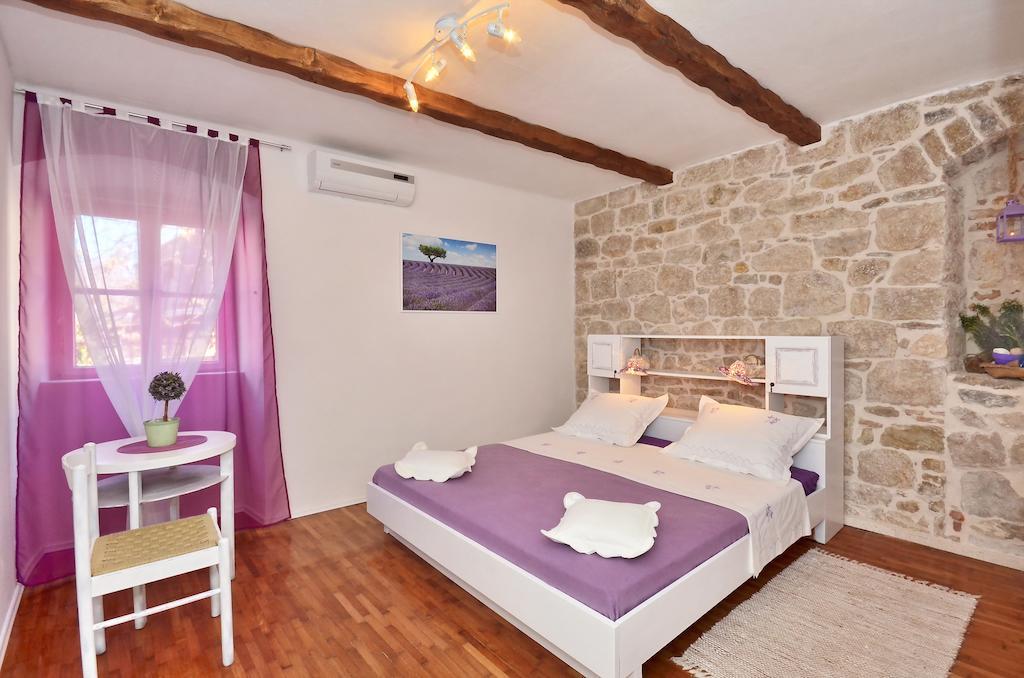 Guest house Vilini Dvori Split